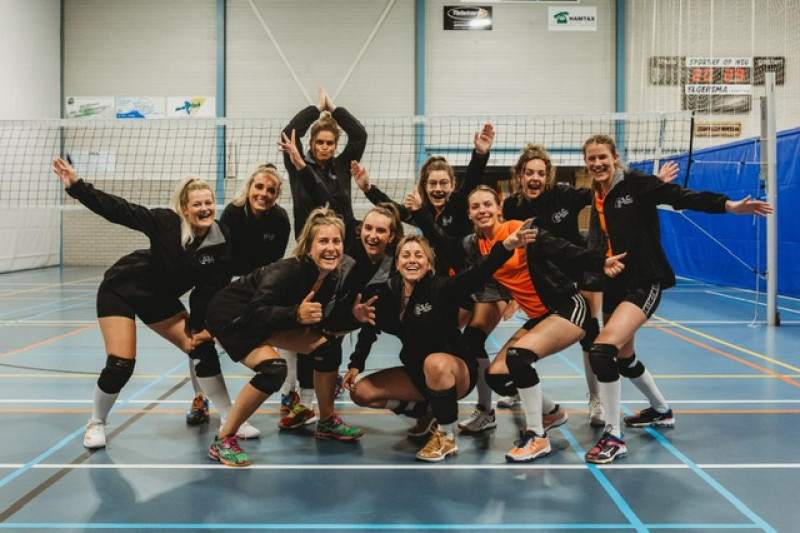 VOLLEYBAL - HSC Dames 4